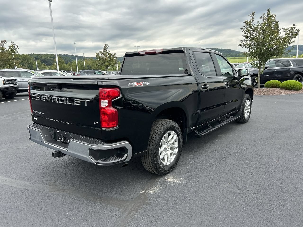 2024 Chevrolet Silverado 1500 LT (2FL)