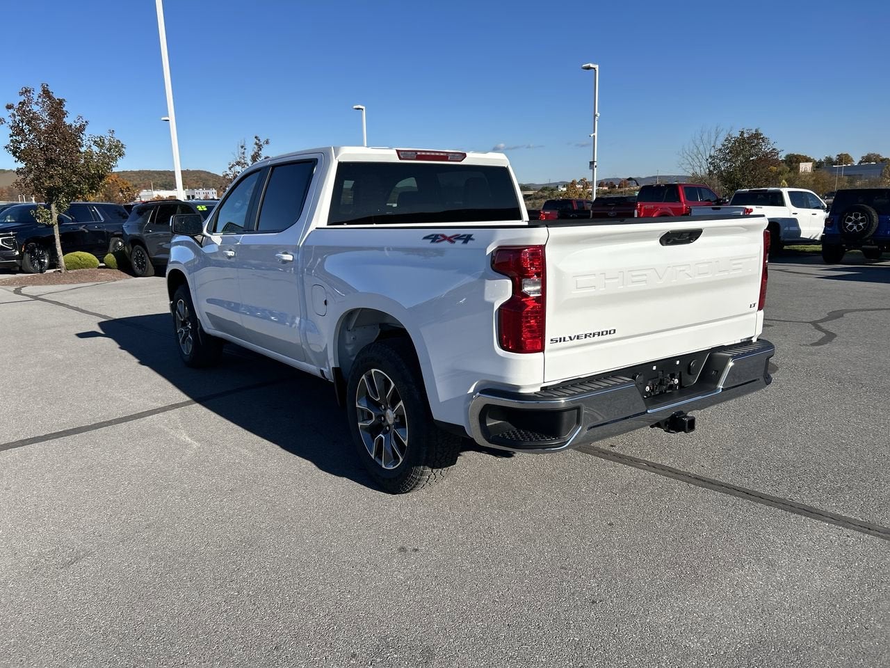2026 Chevrolet Silverado 1500 LT (2FL)