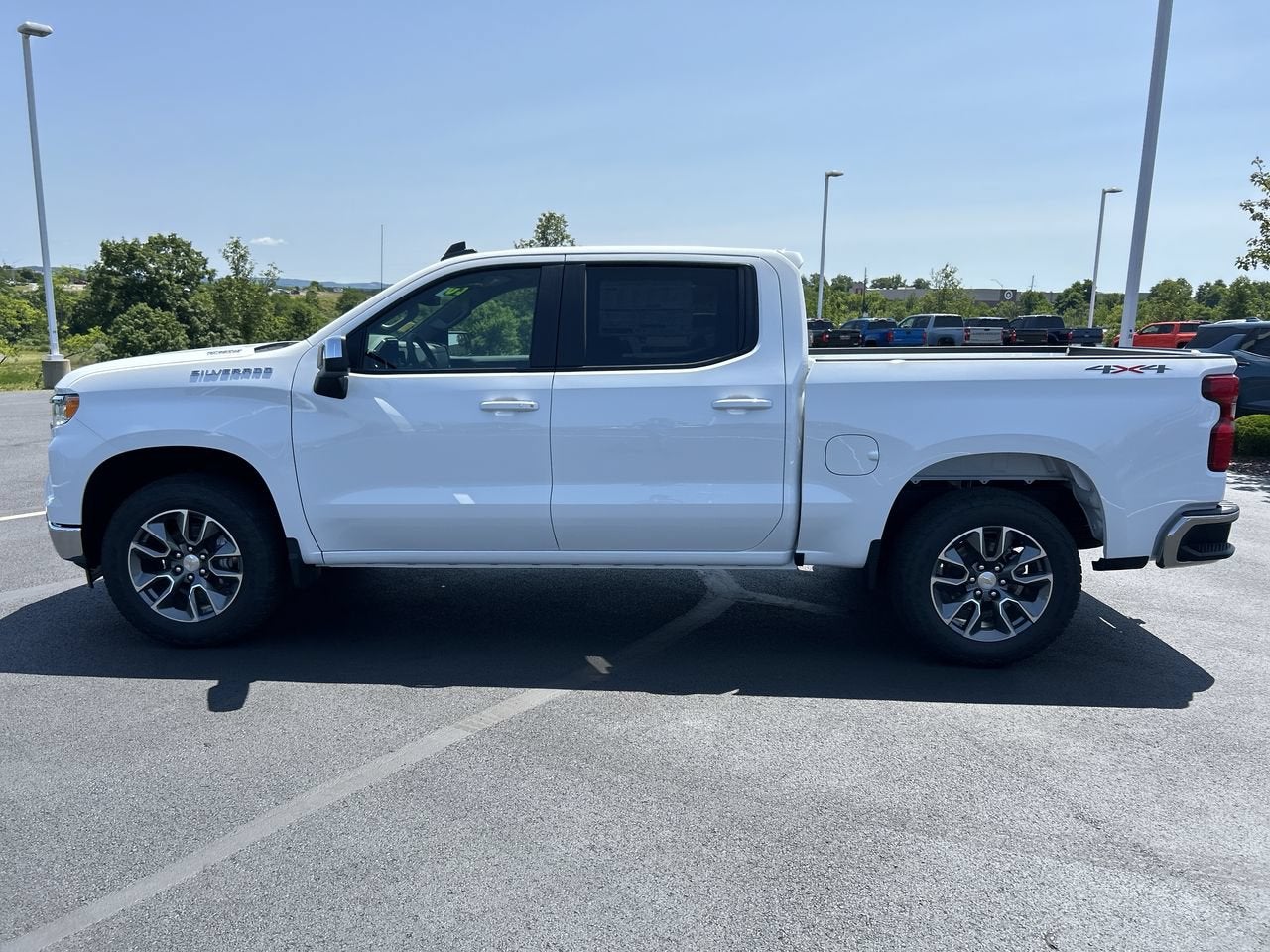 2026 Chevrolet Silverado 1500 LT (2FL)