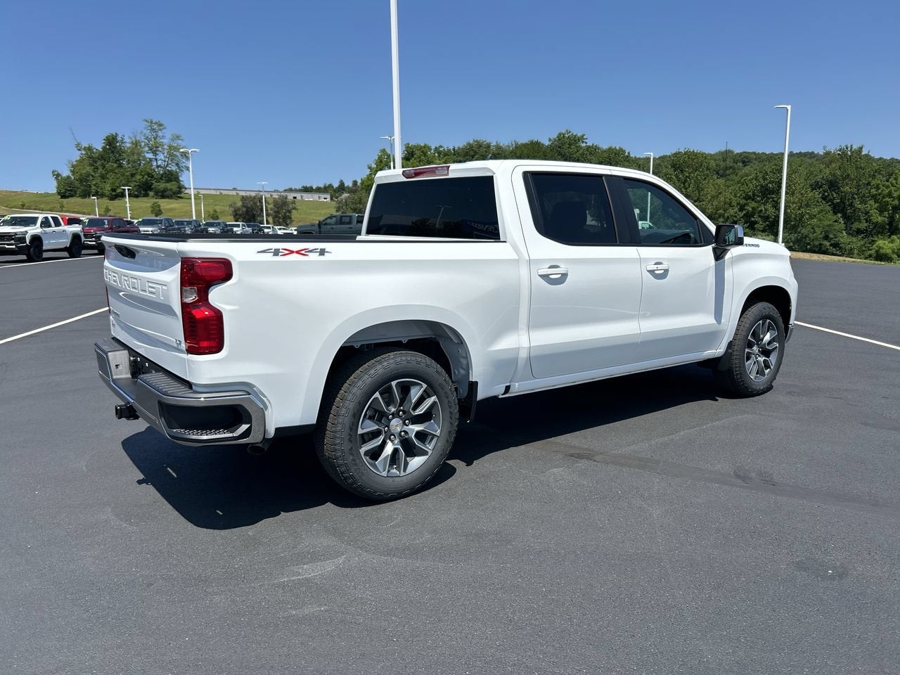 2026 Chevrolet Silverado 1500 LT (2FL)