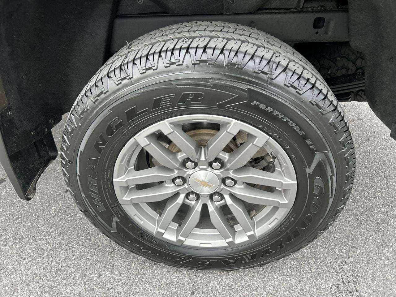 2024 Chevrolet Colorado LT