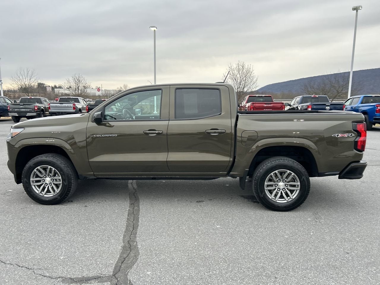 2024 Chevrolet Colorado LT