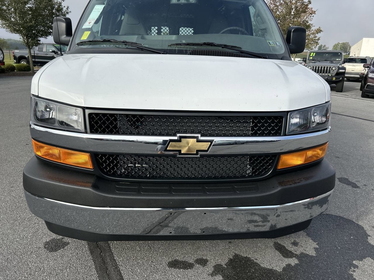 2025 Chevrolet Express Cargo 2500 WT