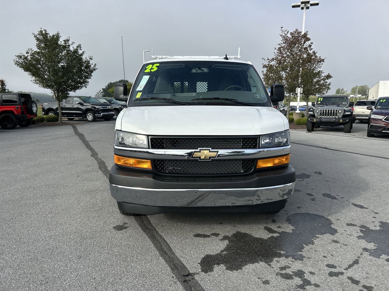 2025 Chevrolet Express Cargo 2500 WT