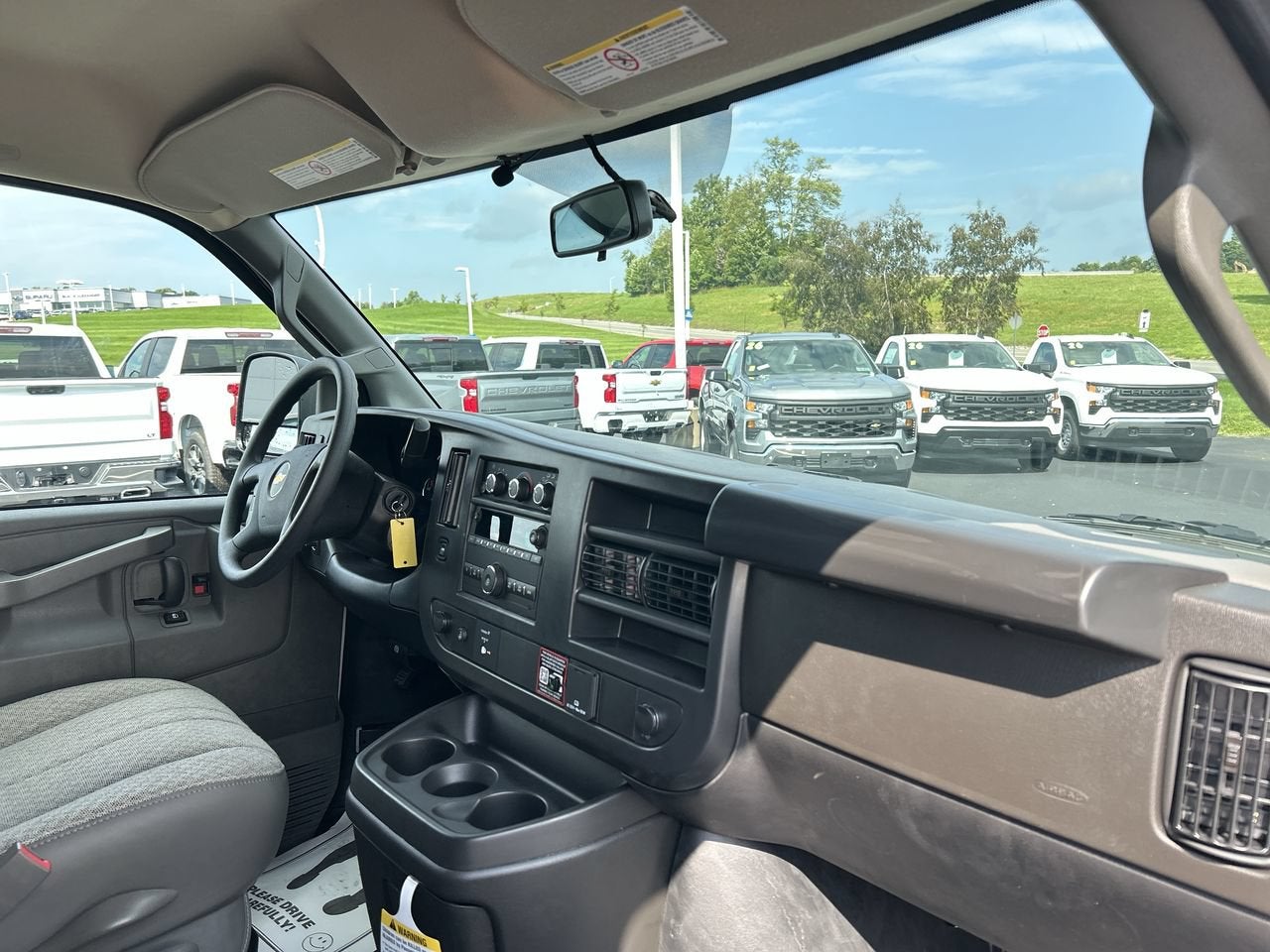 2026 Chevrolet Express Cargo WT
