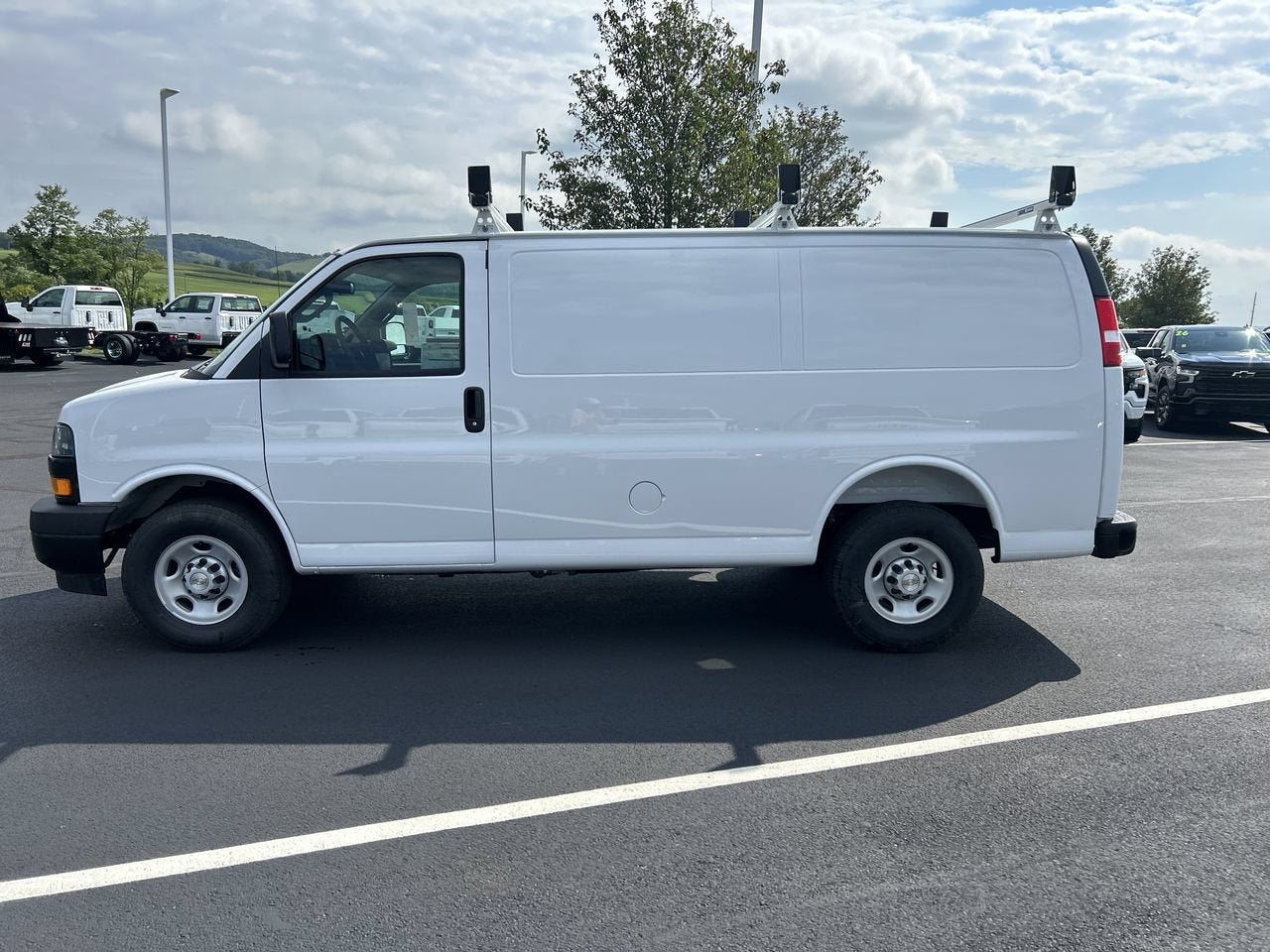 2026 Chevrolet Express Cargo WT