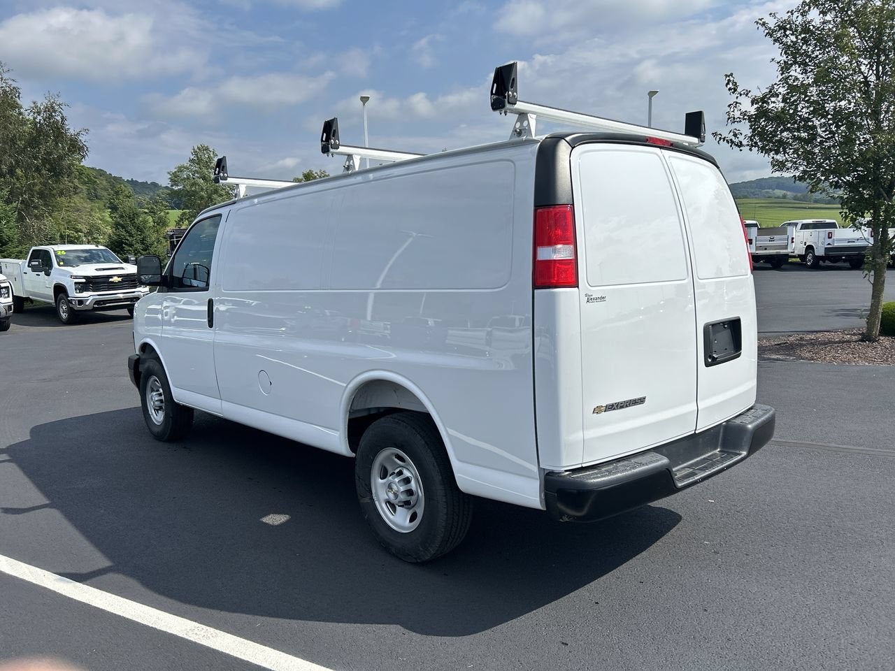 2026 Chevrolet Express Cargo WT