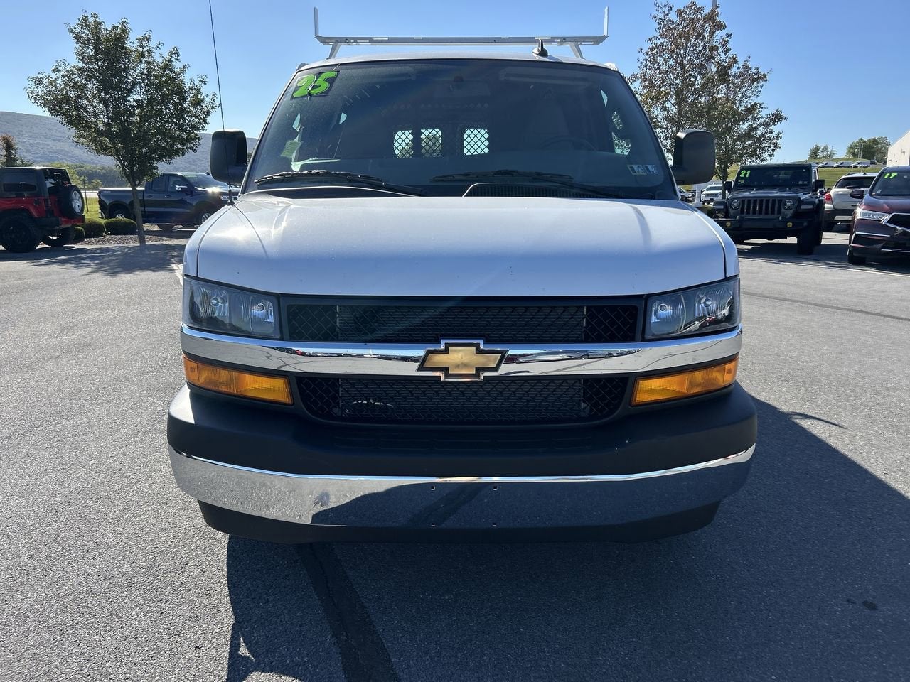 2025 Chevrolet Express Cargo 2500 WT