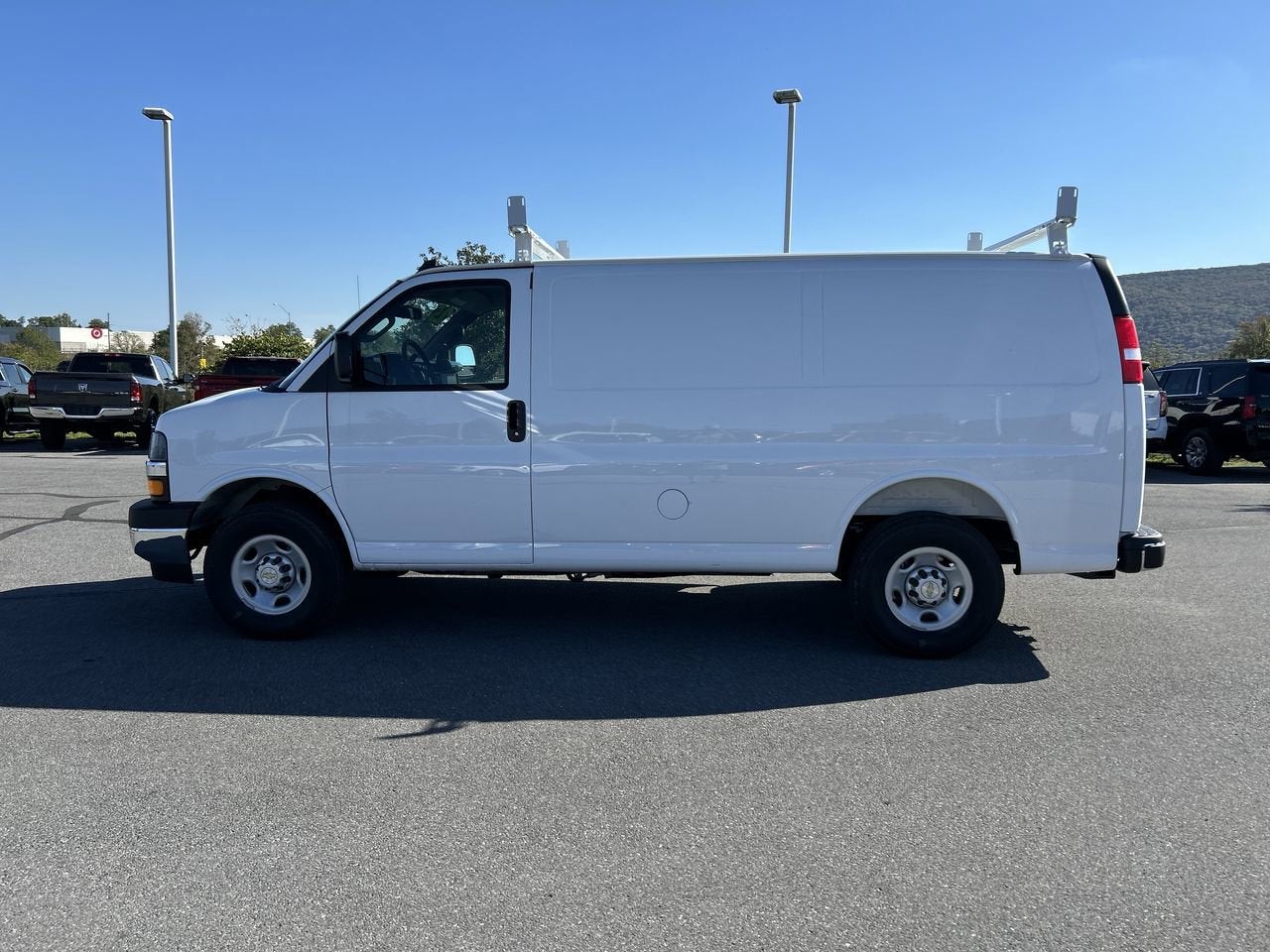 2025 Chevrolet Express Cargo 2500 WT