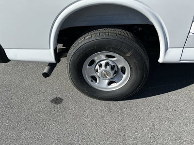 2025 Chevrolet Express Cargo 2500 WT