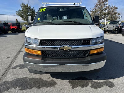 2025 Chevrolet Express Cargo 2500 WT