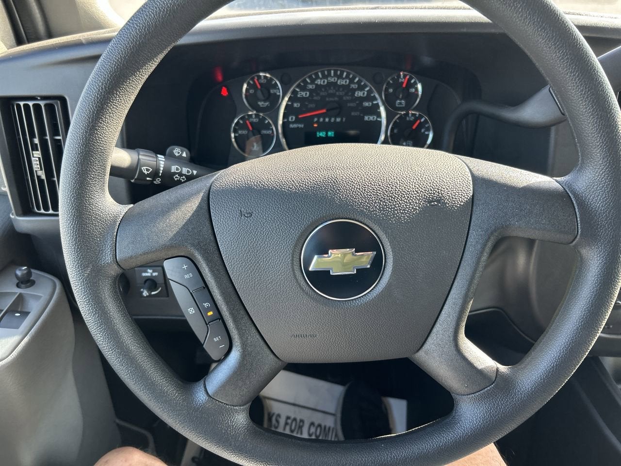 2025 Chevrolet Express Cargo 2500 WT