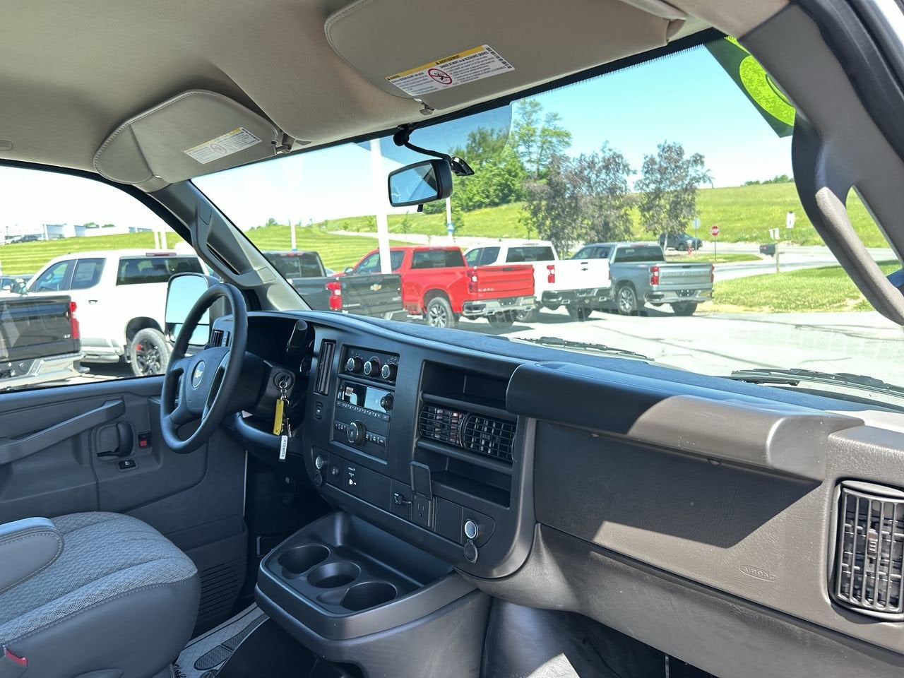 2026 Chevrolet Express Cargo 1WT