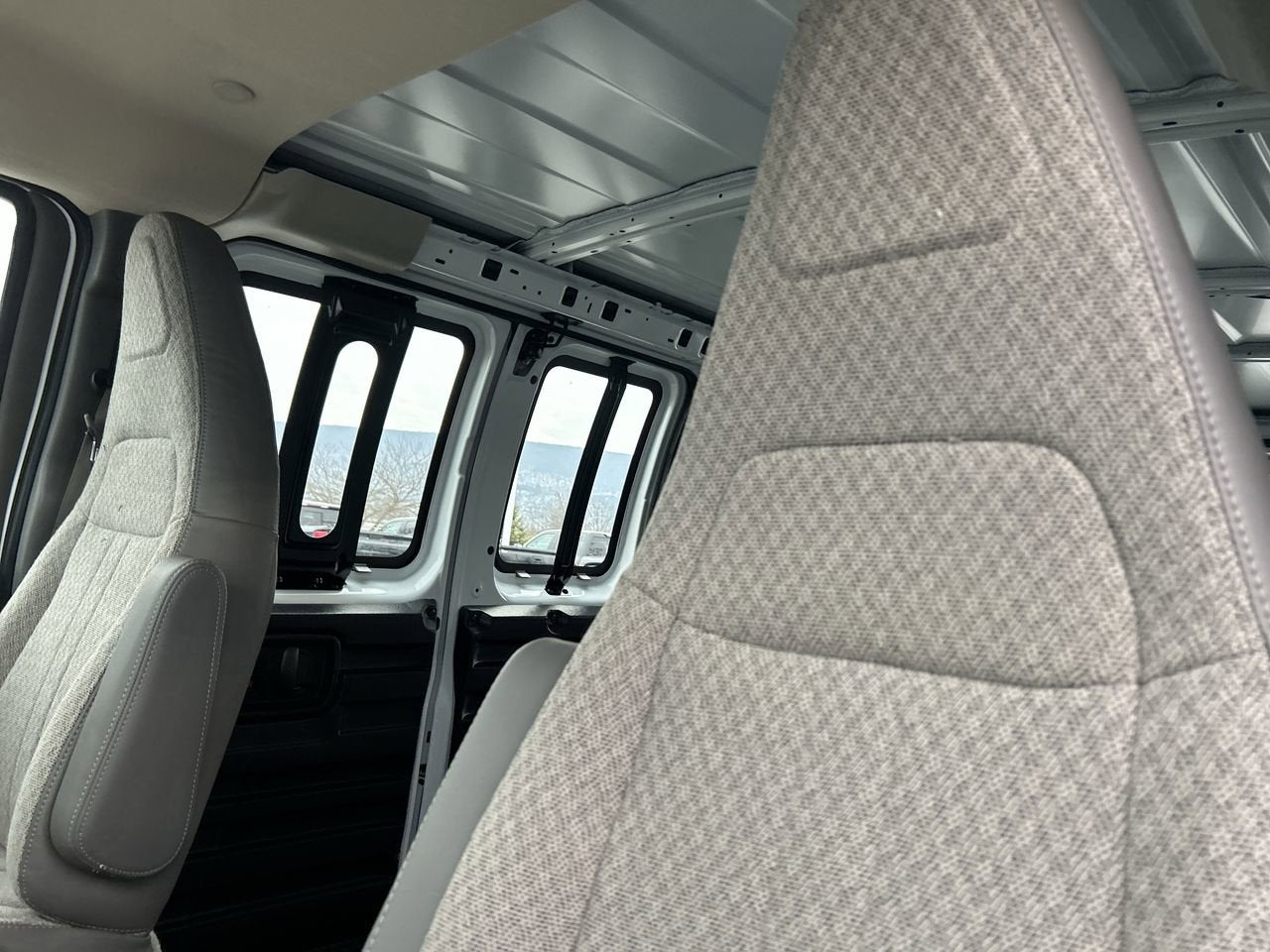 2025 Chevrolet Express Cargo 2500 WT