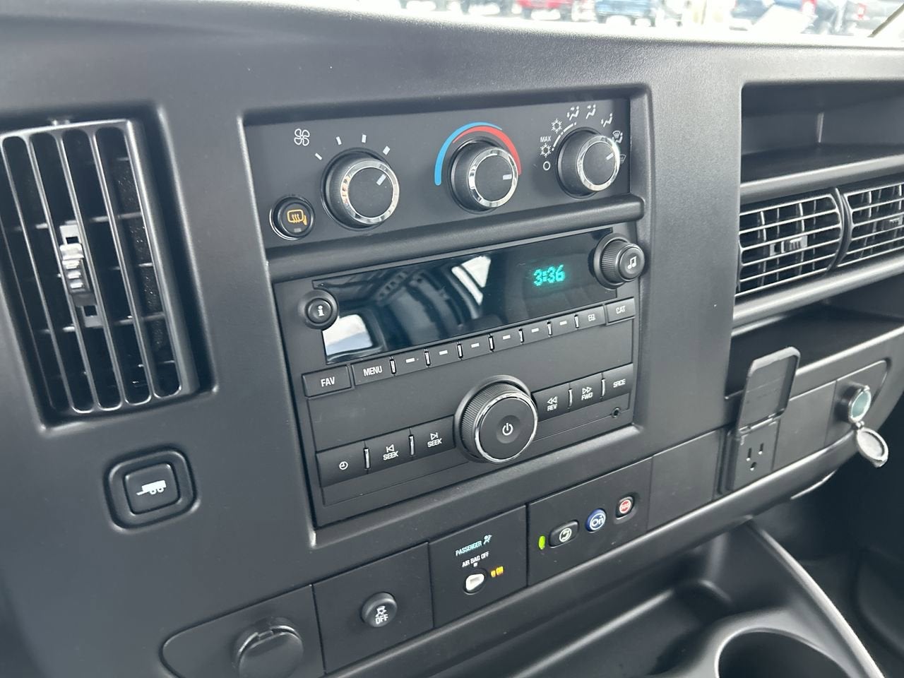 2025 Chevrolet Express Cargo 2500 WT