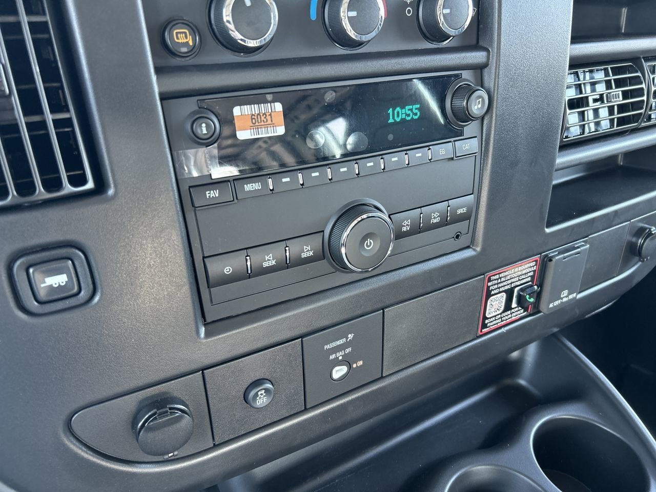 2026 Chevrolet Express Cargo WT