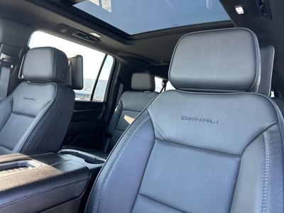 2024 GMC Yukon XL Denali