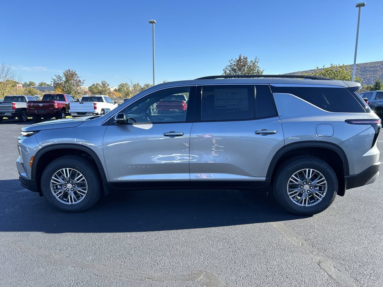 2027 Chevrolet Traverse LT