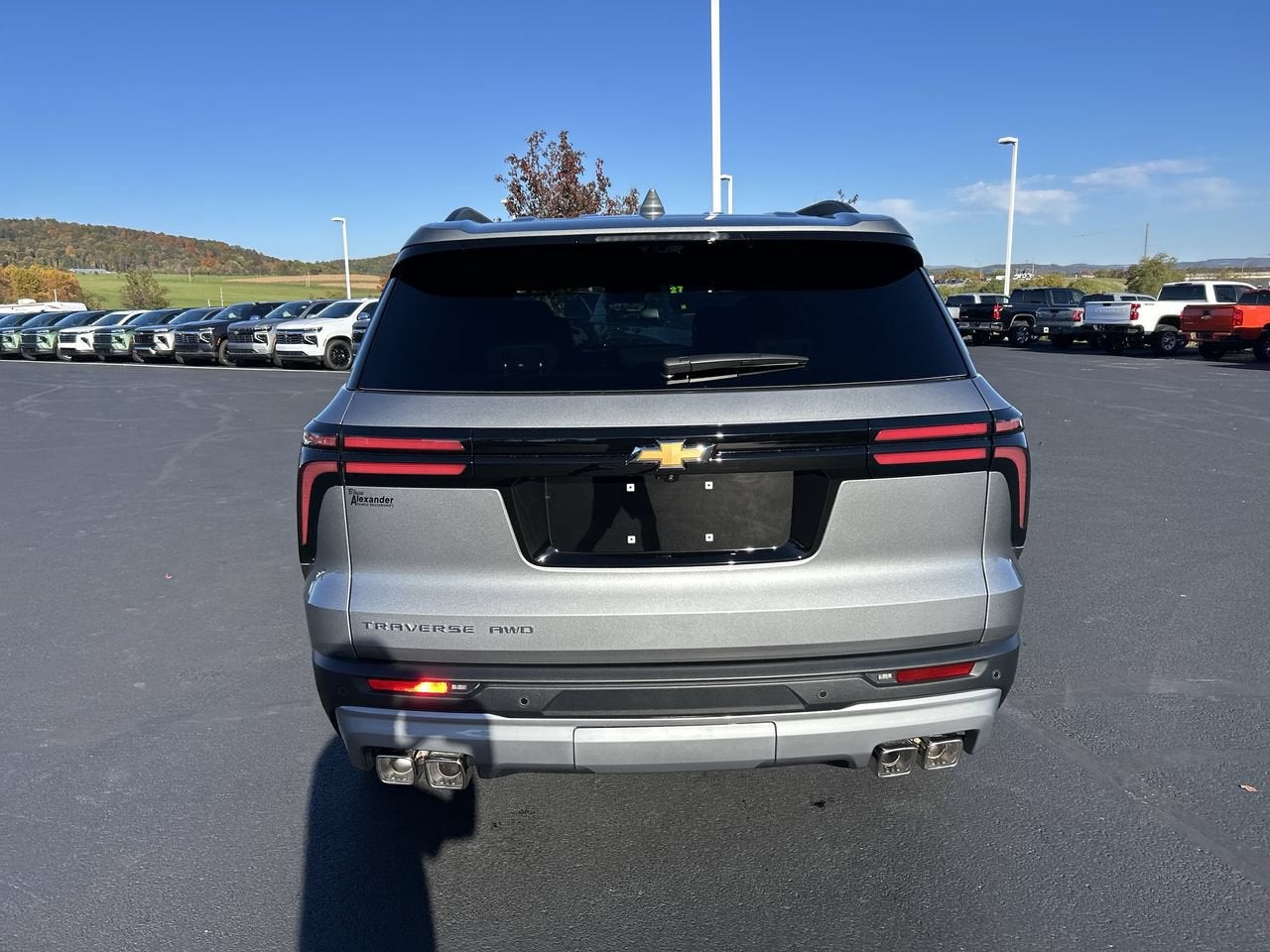 2027 Chevrolet Traverse LT