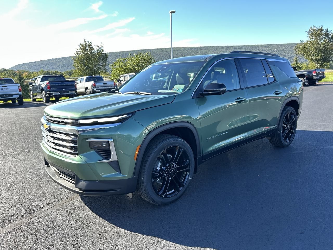 2027 Chevrolet Traverse LT
