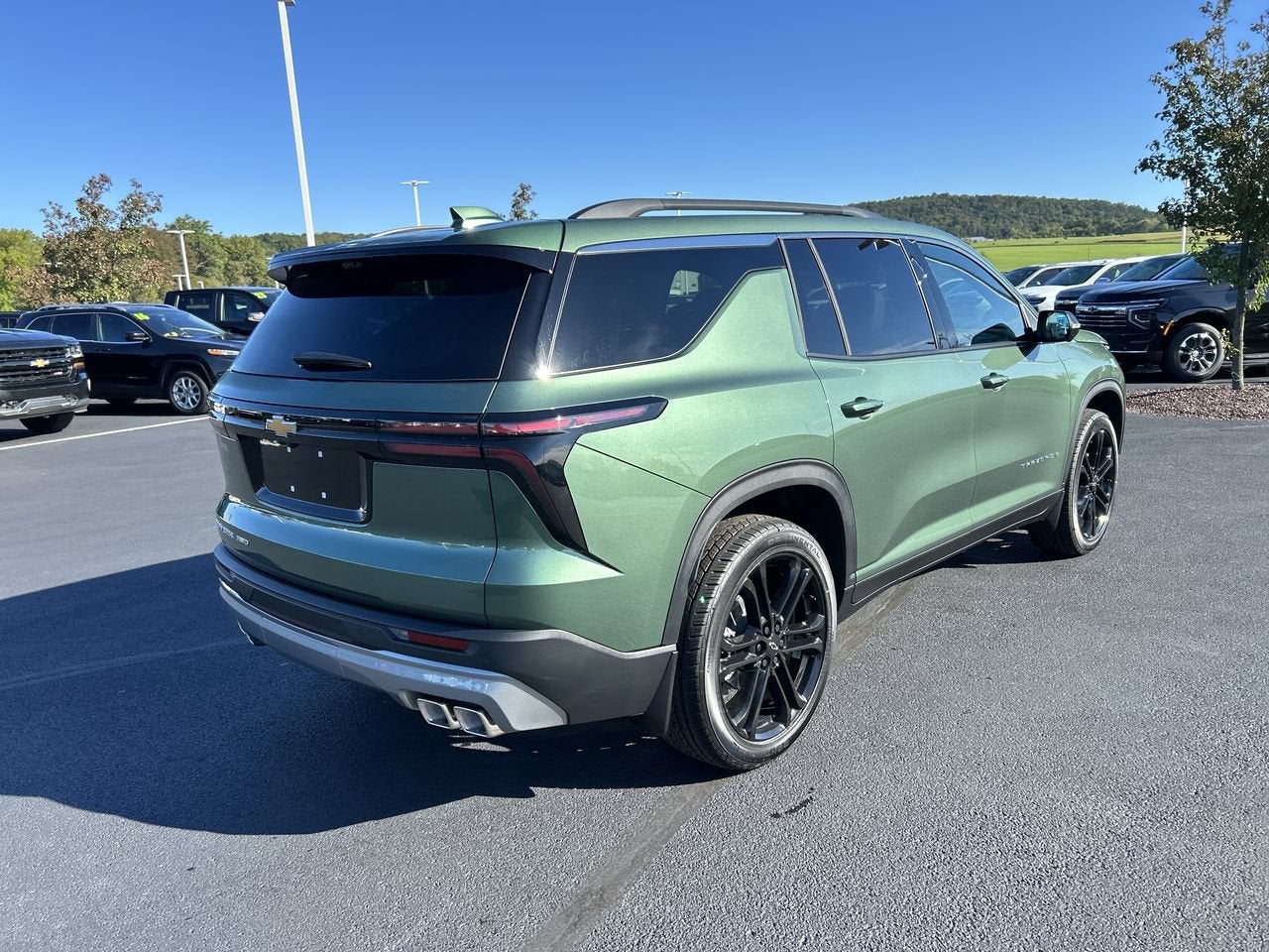 2027 Chevrolet Traverse LT