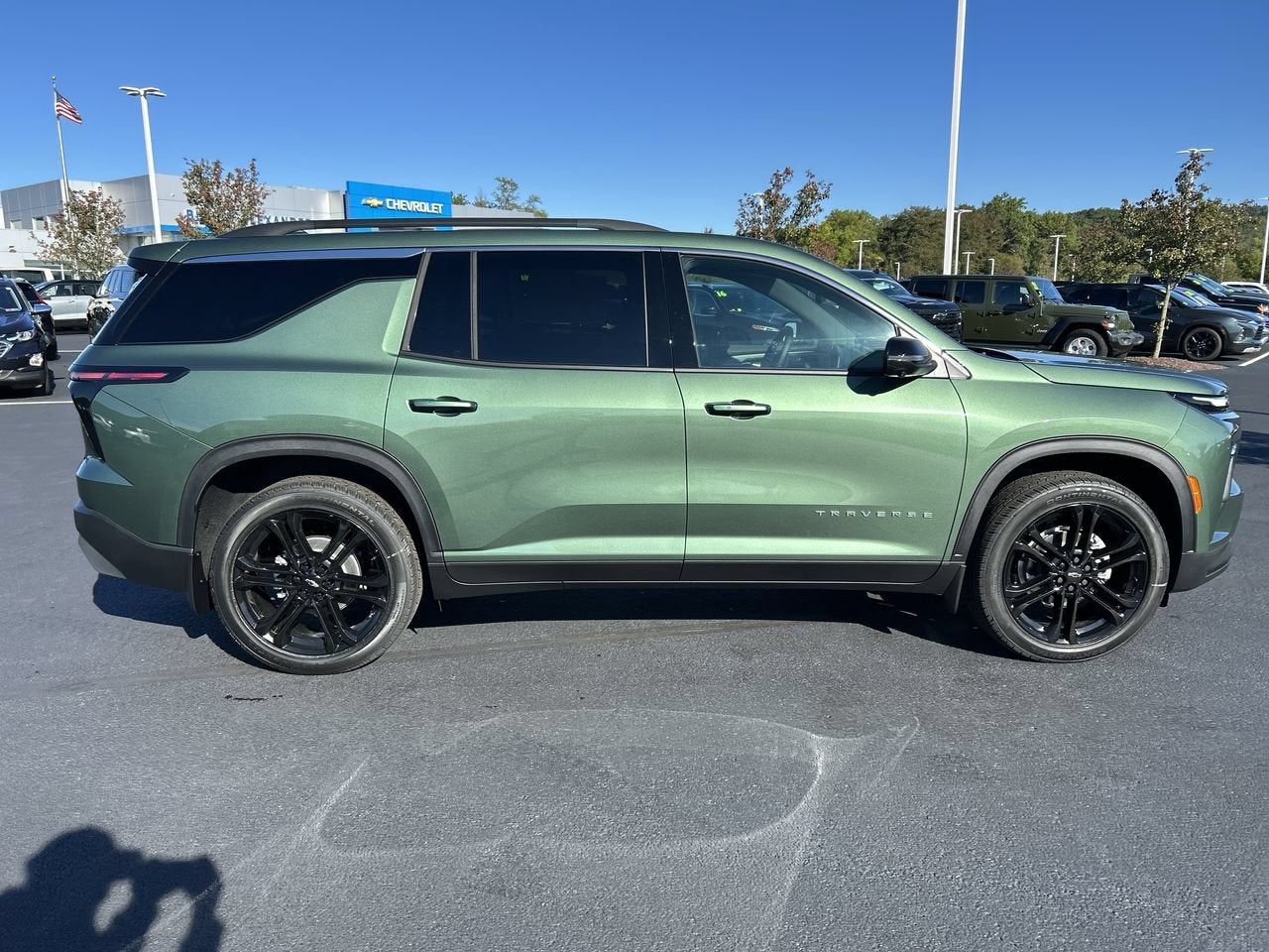2027 Chevrolet Traverse LT