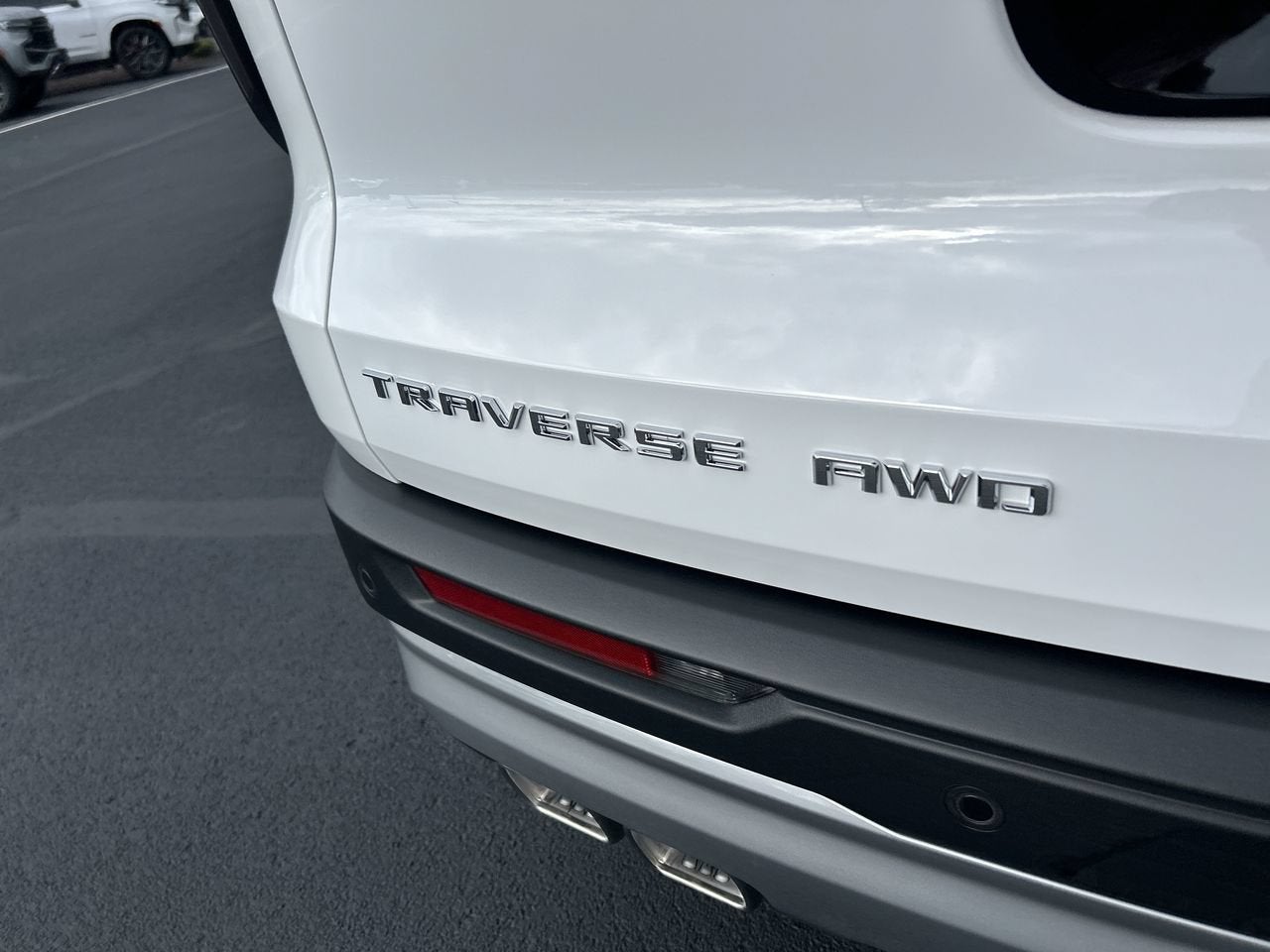 2027 Chevrolet Traverse LT