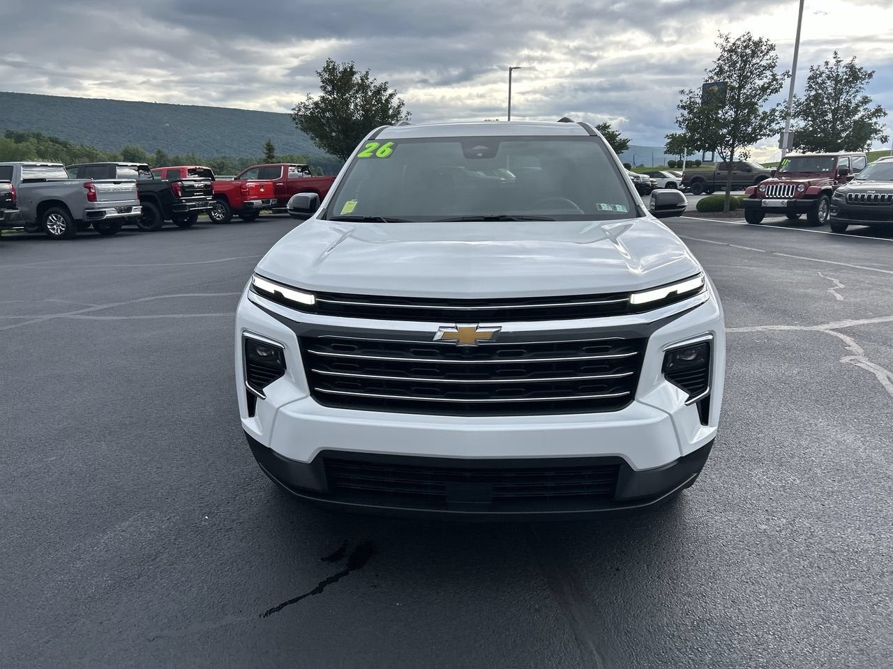 2027 Chevrolet Traverse LT