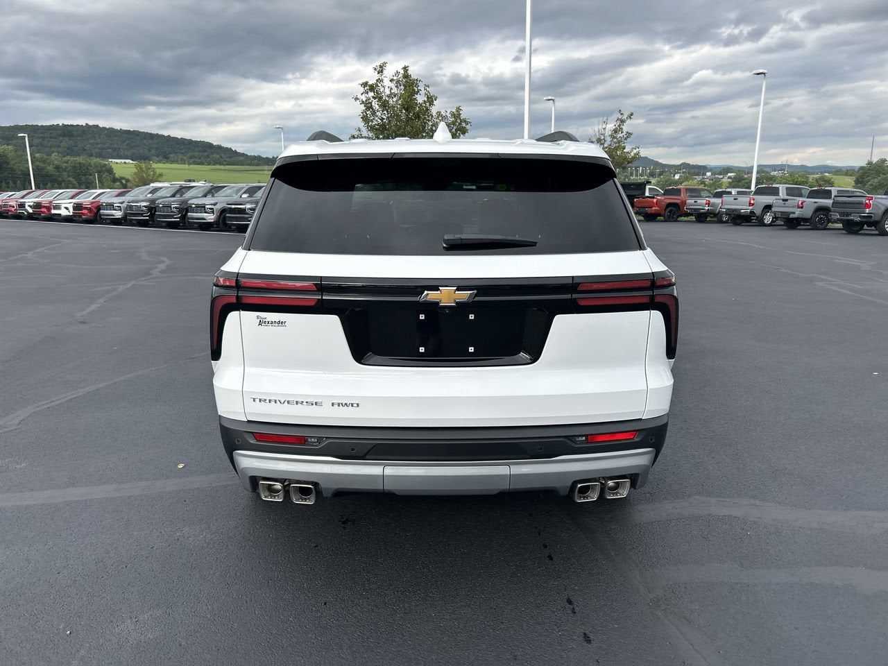 2027 Chevrolet Traverse LT