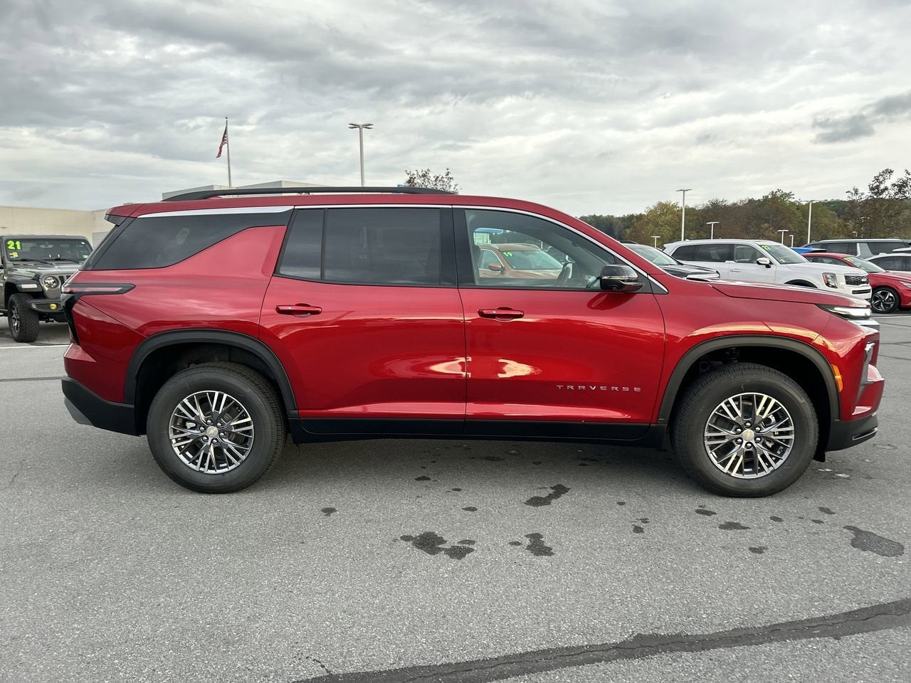 2026 Chevrolet Traverse LT
