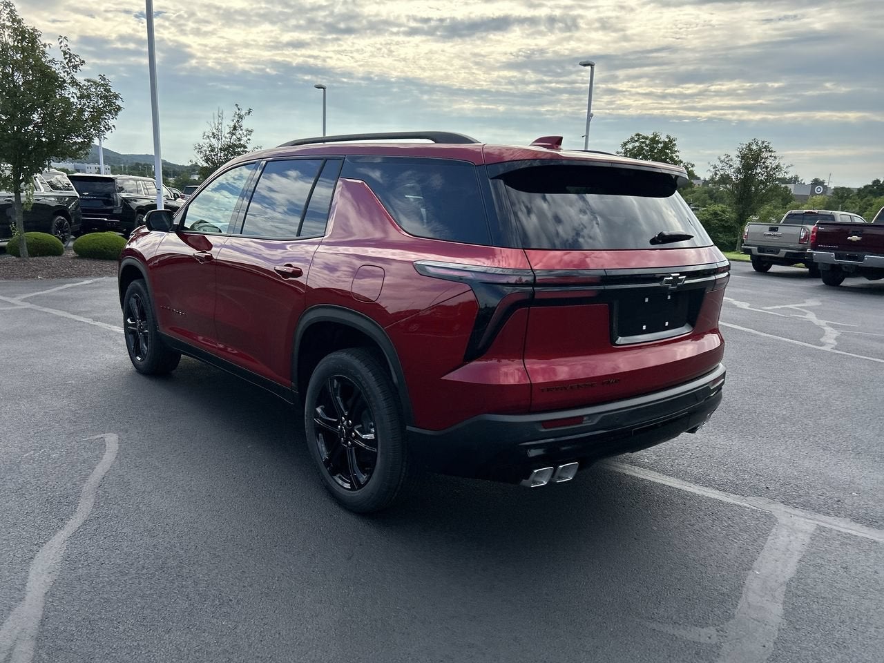 2027 Chevrolet Traverse LT