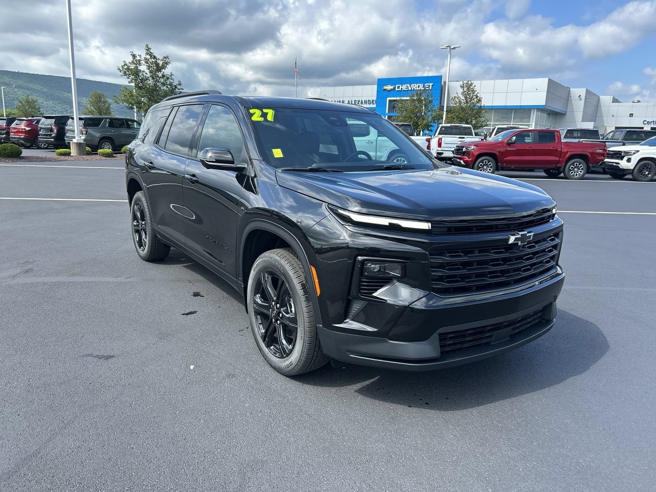 2027 Chevrolet Traverse LT