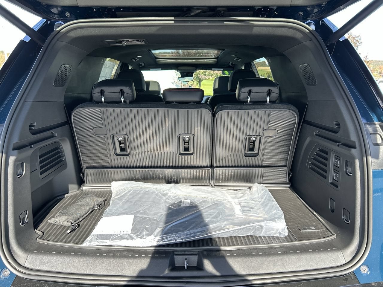 2027 Chevrolet Traverse RS