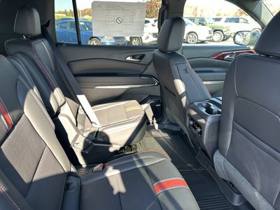 2027 Chevrolet Traverse RS