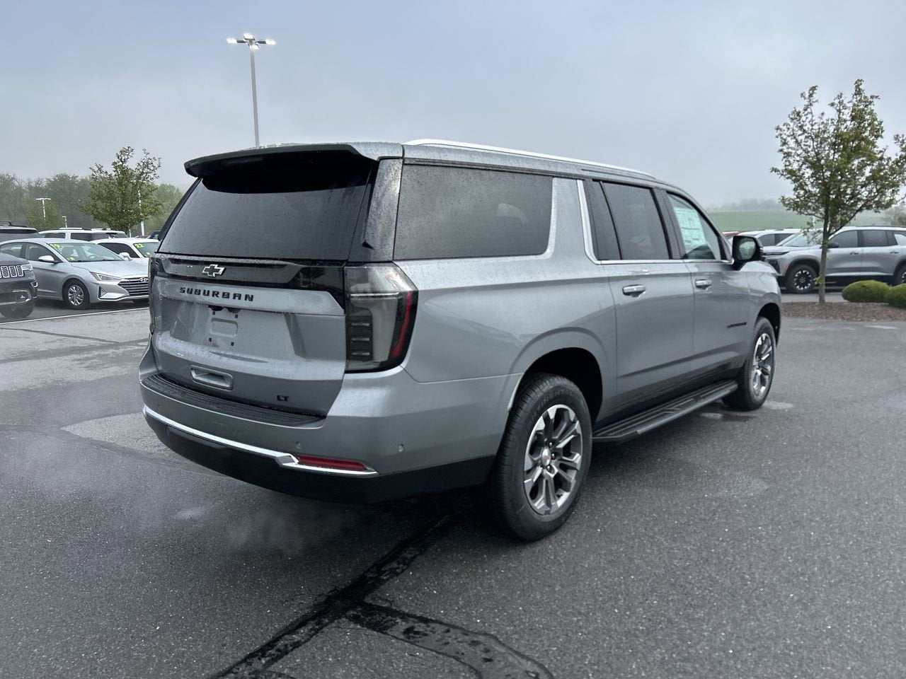 2026 Chevrolet Suburban LT
