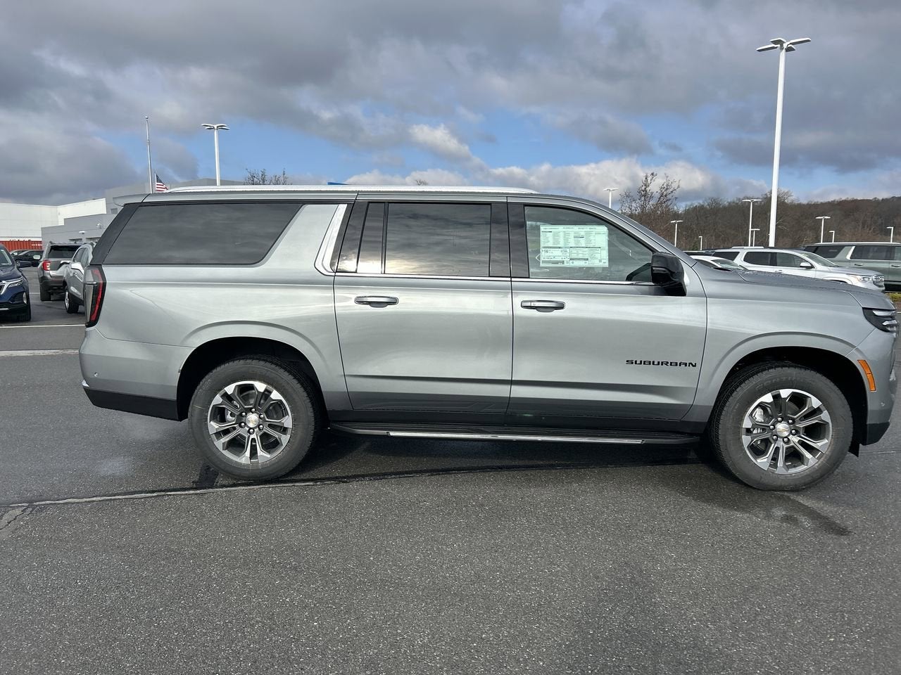 2026 Chevrolet Suburban LT