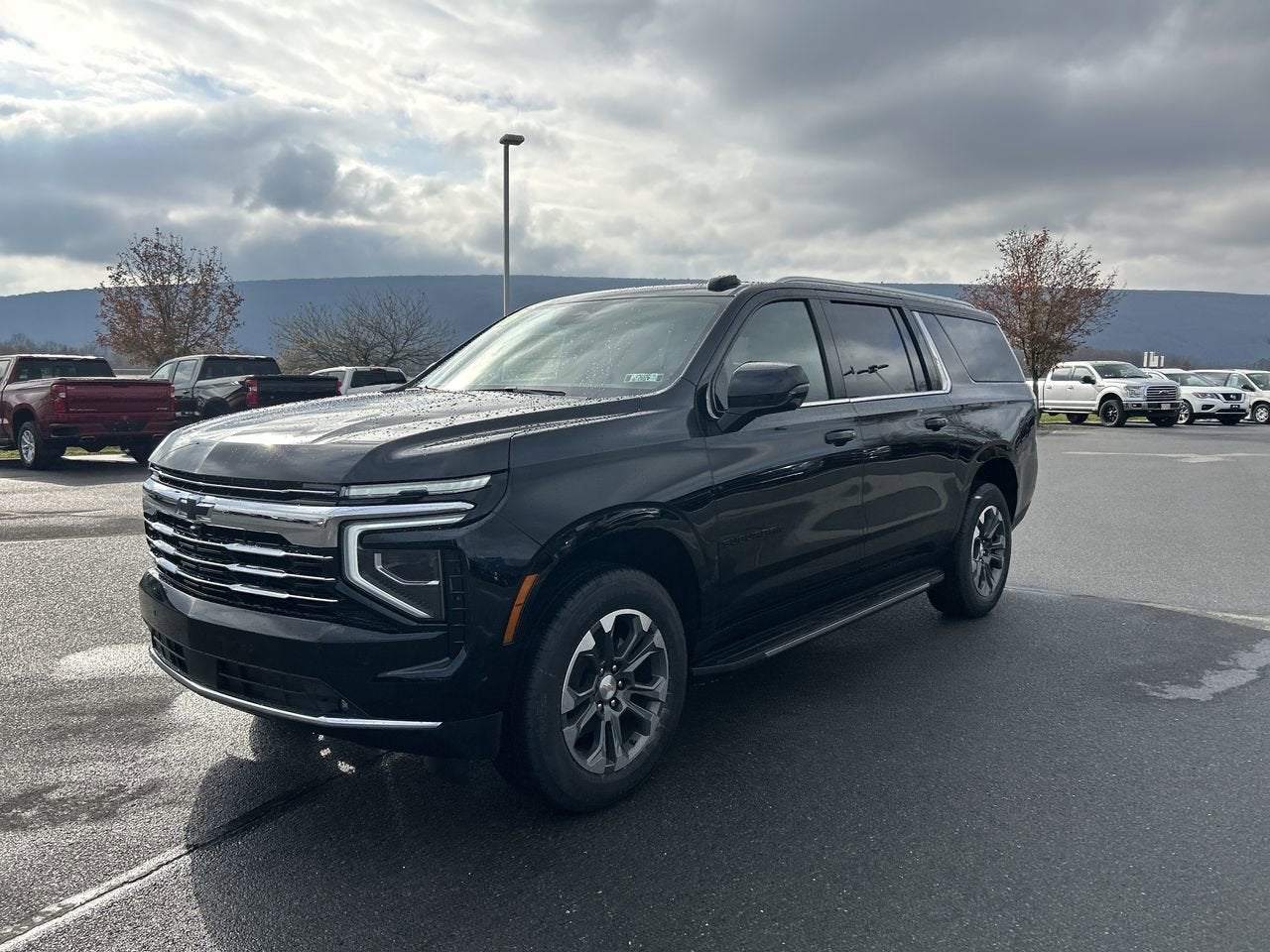 2026 Chevrolet Suburban LT