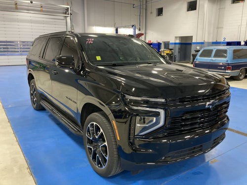 2025 Chevrolet Suburban RST