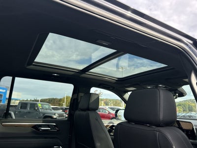 2025 Chevrolet Suburban High Country