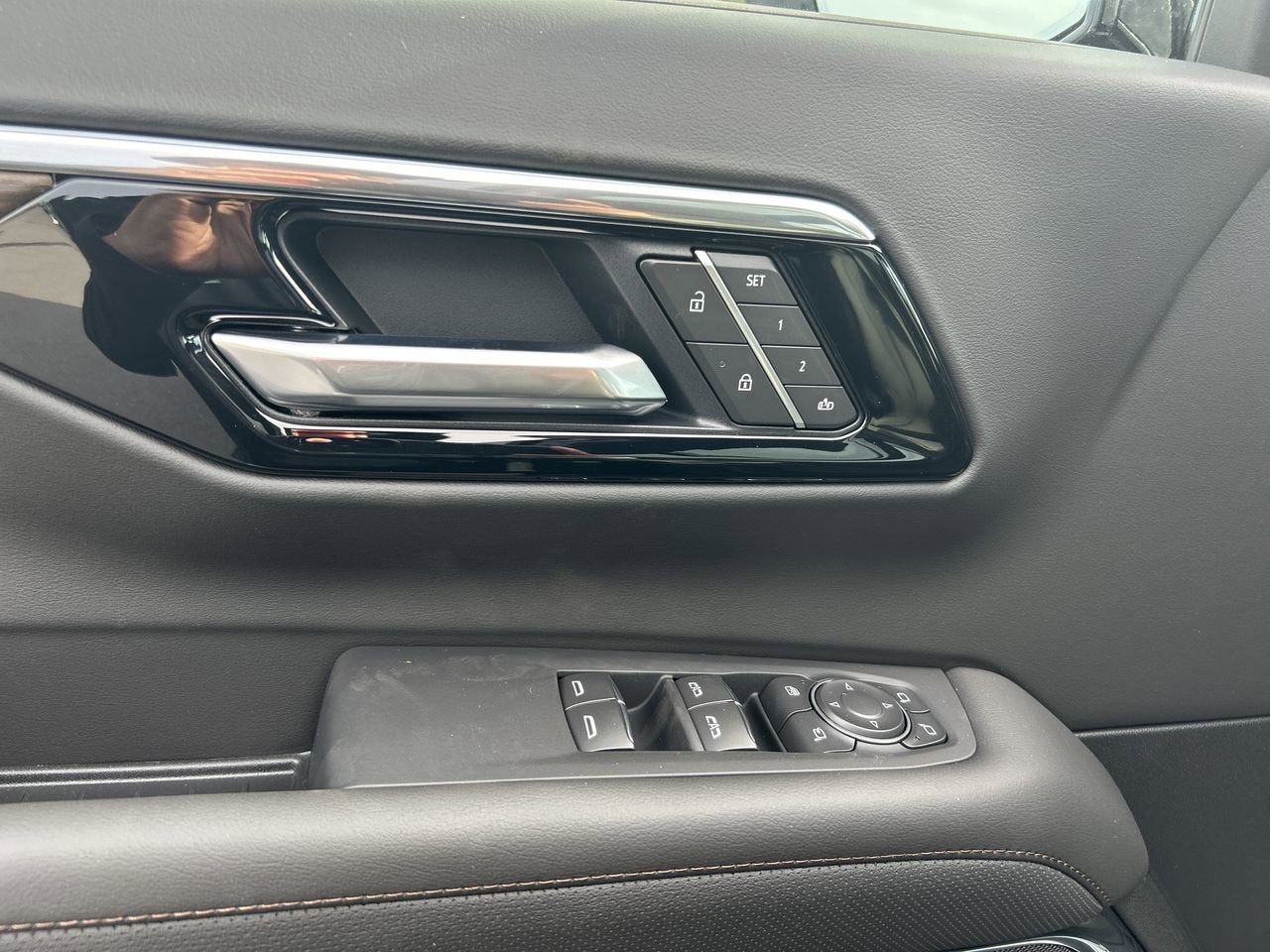 2025 Chevrolet Suburban High Country