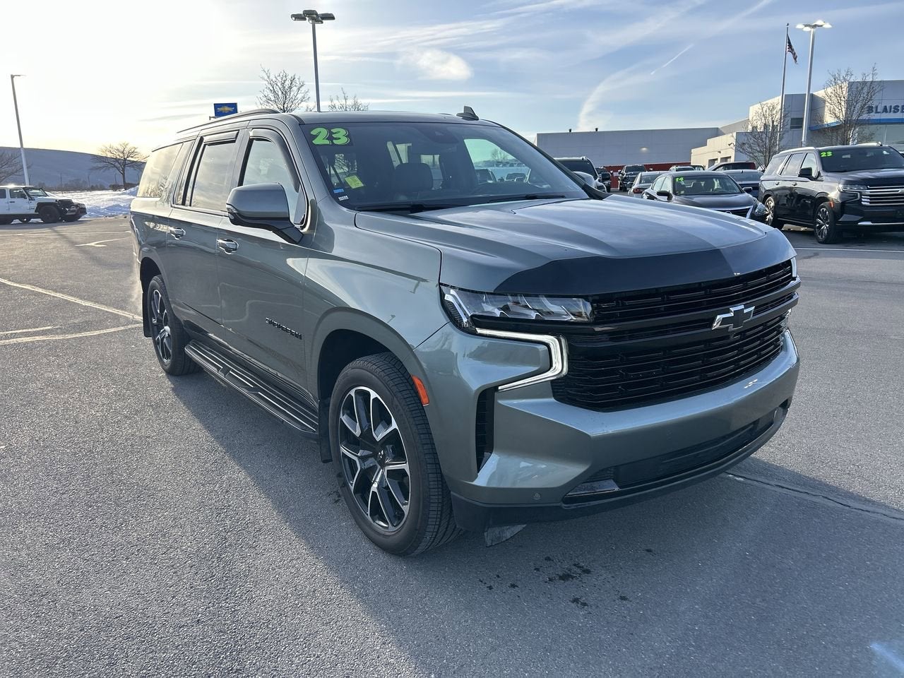 2023 Chevrolet Suburban RST
