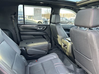 2023 Chevrolet Suburban RST