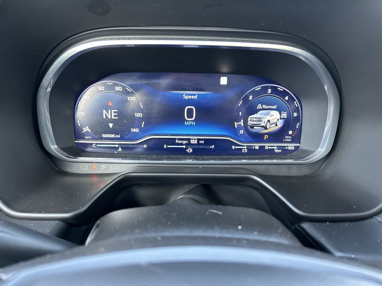 2023 Chevrolet Suburban RST