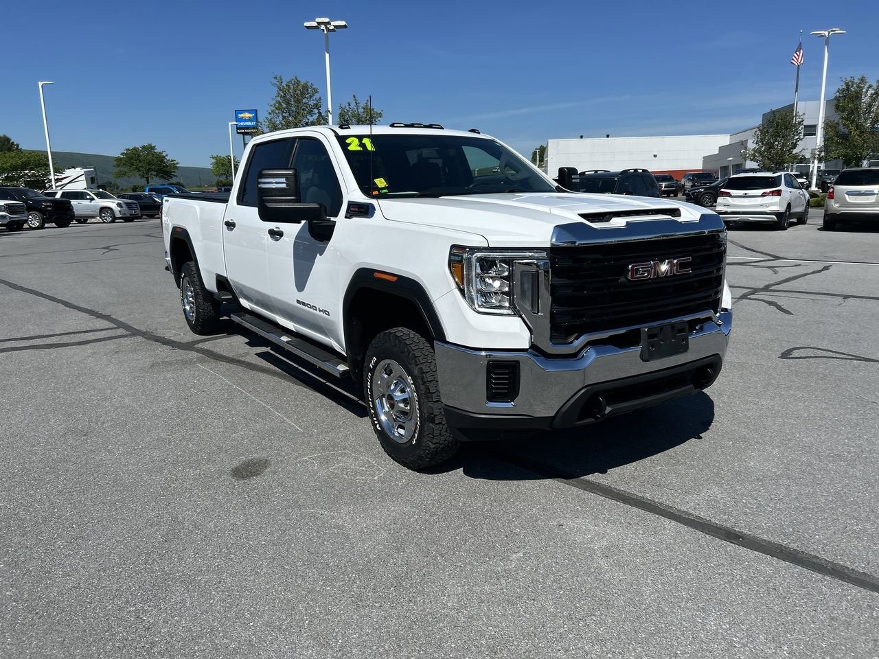 2021 GMC Sierra 4WD Crew Cab Standard Box's photo