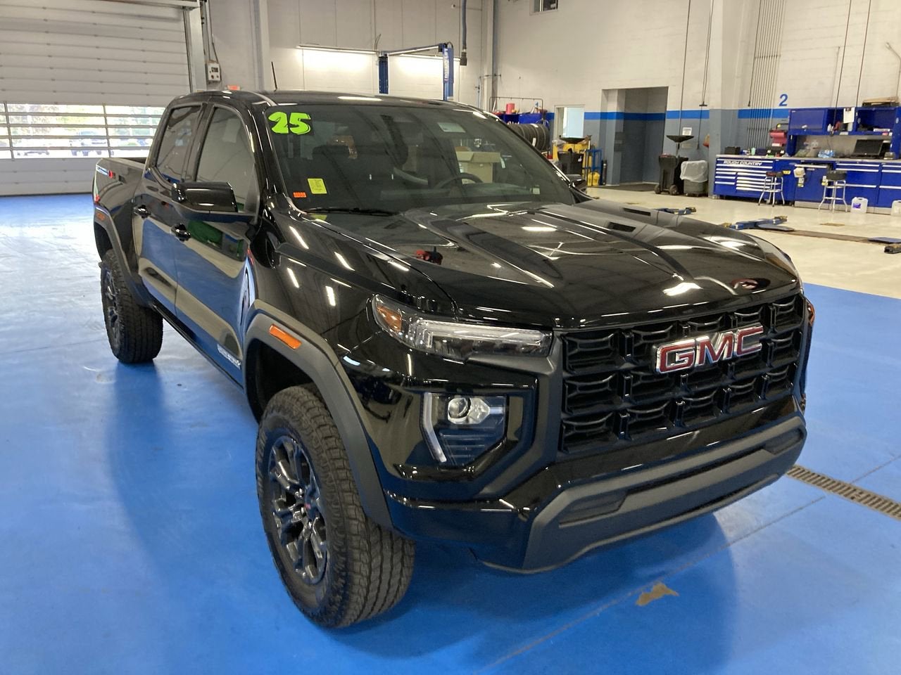 2025 GMC Canyon Elevation