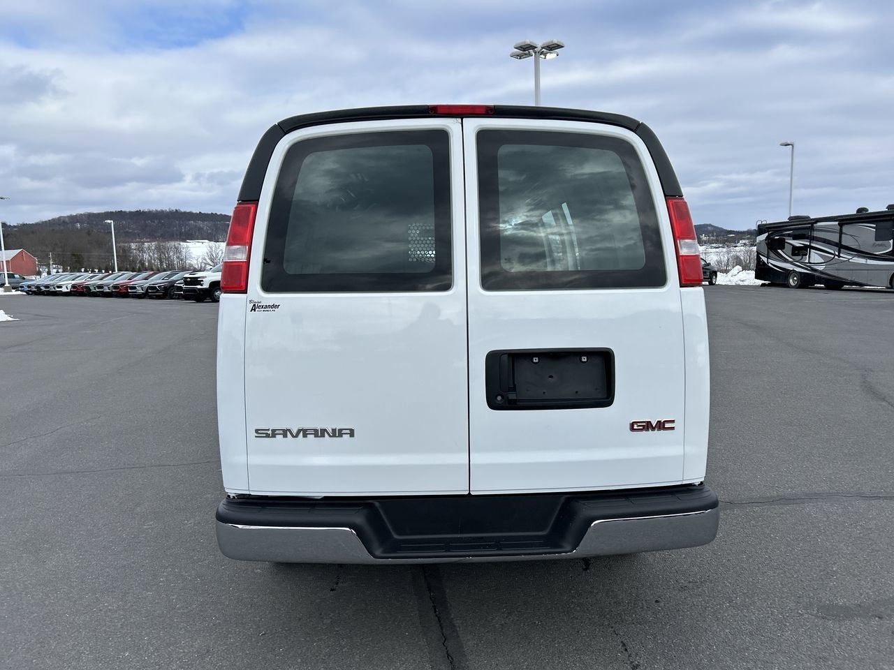 2024 GMC Savana Cargo 2500 Work Van