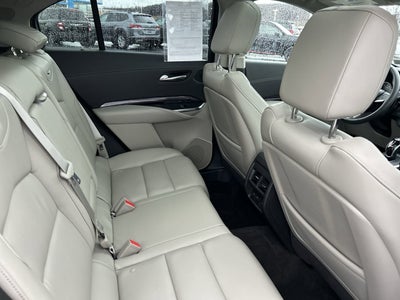 2022 Cadillac XT4 Luxury