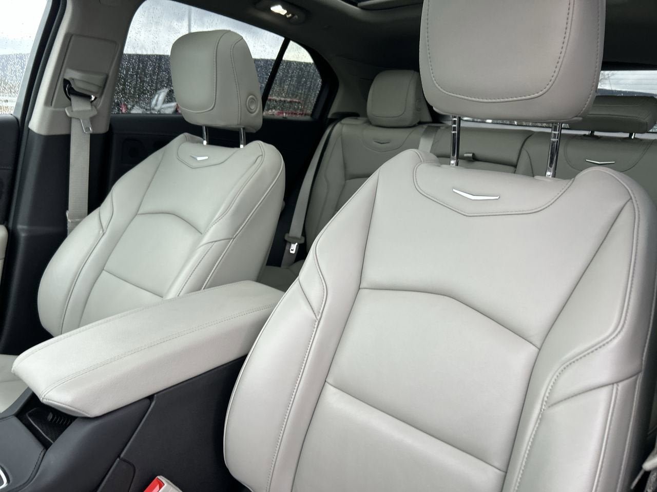 2022 Cadillac XT4 Luxury