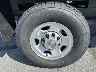 2025 Chevrolet Express Cutaway 3500 1WT