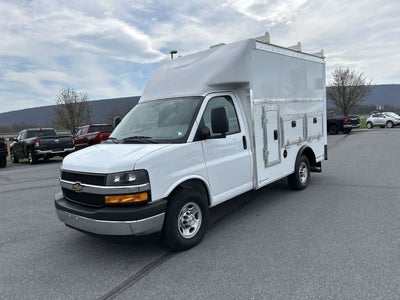 2025 Chevrolet Express Cutaway 3500 1WT